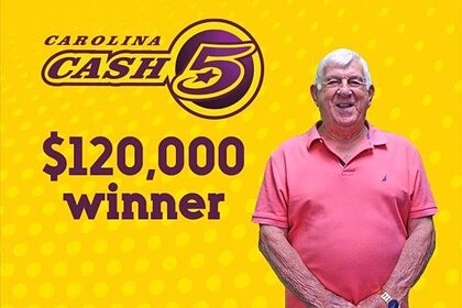 Мужчина чуть не выбросил восемь миллионов рублей