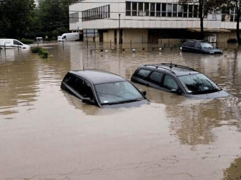 Росстандарт предупредил автомобилистов об &laquo;утопленниках&raquo;