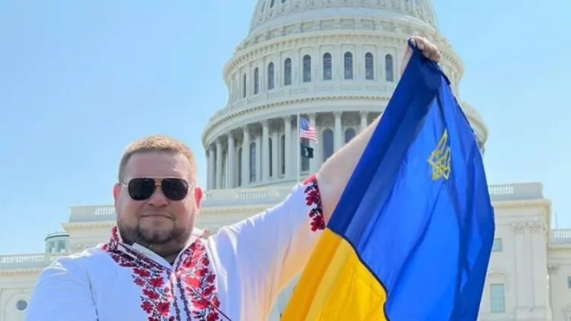 Украинский депутат устроил протест возле Капитолия из-за сделки по &laquo;Северному потоку-2&raquo;