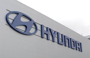 Hyundai не спешит возвращаться в Россию. Опцион на выкуп завода в Петербурге под угрозой
